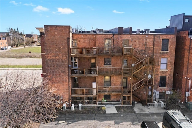 112 Watson St Unit 28, Detroit, MI 48201 - view of apartment building / complex