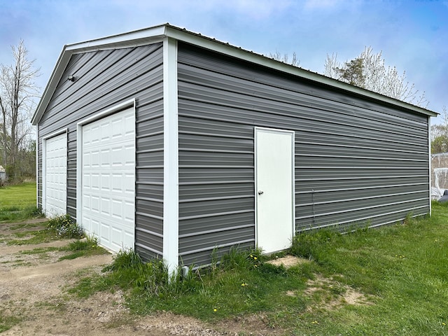 1076 N Lakeshore Rd, Harbor Beach, MI 48441 - view of outbuilding featuring an outbuilding