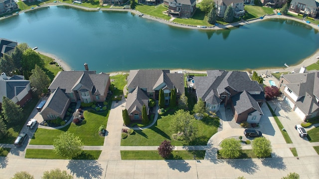 54545 Pelican Ln, Shelby Twp, MI 48315 - aerial view of property and surrounding area featuring nearby suburban area and a large body of water