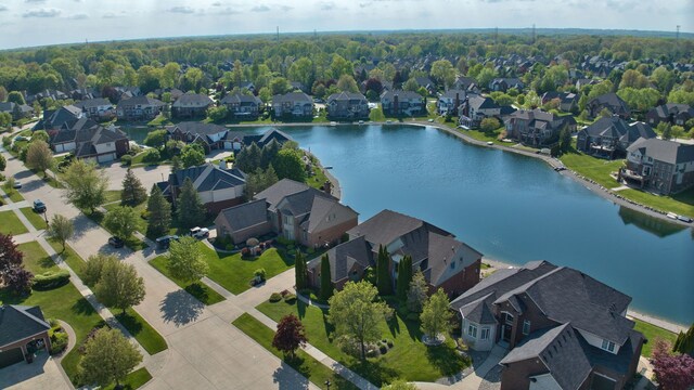 54545 Pelican Ln, Shelby Twp, MI 48315 - aerial view of residential area featuring a large body of water