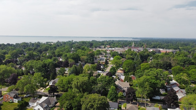95 Mapleton Rd, Grosse Pointe Farms, MI 48236 - aerial perspective of suburban area