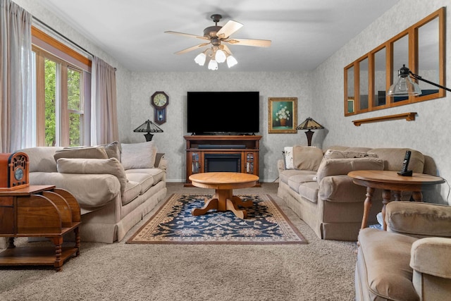 336 Jonesville Rd, Jonesville, MI 49250 - carpeted living area with ceiling fan