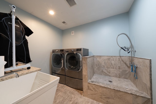 5001 Forest Vly, Clarkston, MI 48348 - washroom featuring washer and clothes dryer