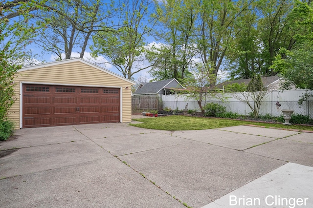 117 Palmer St NE, Grand Rapids, MI 49505 - view of detached garage