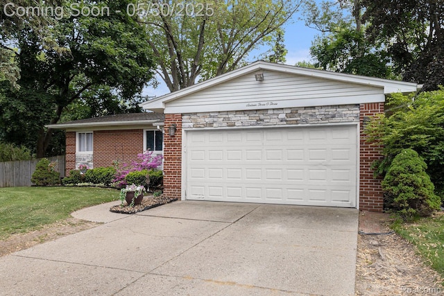 16303 Pollyanna St, Livonia, MI 48154 - photo 1