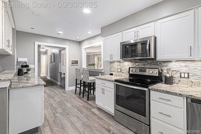 16303 Pollyanna St, Livonia, MI 48154 - photo 4