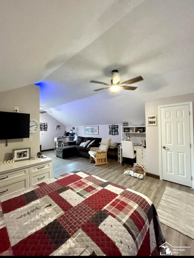 1935 W Erie Rd, Temperance, MI 48182