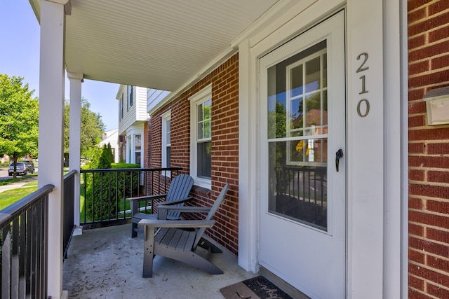 view of covered porch