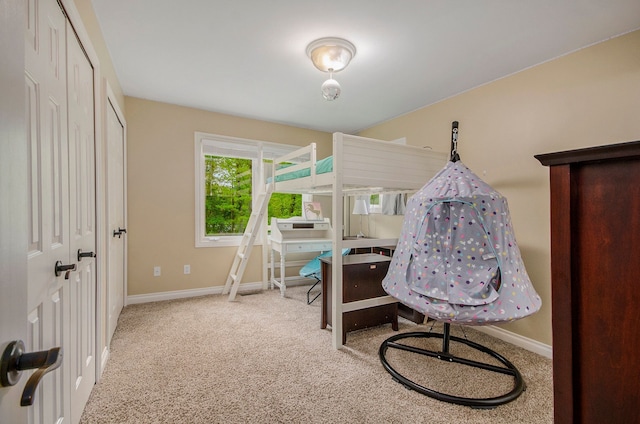 4181 Pavilion Ct, Fenton, MI 48430 - bedroom featuring baseboards and carpet flooring