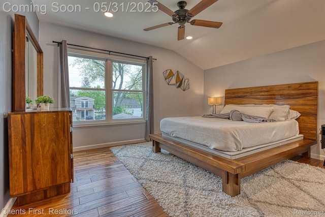 1384 Cambridge Rd, Berkley, MI 48072 - bedroom featuring vaulted ceiling, baseboards, wood finished floors, and recessed lighting