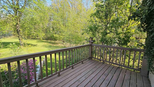 8764 Saunders Rd, Sterling, MI 48659