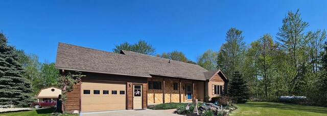 8764 Saunders Rd, Sterling, MI 48659