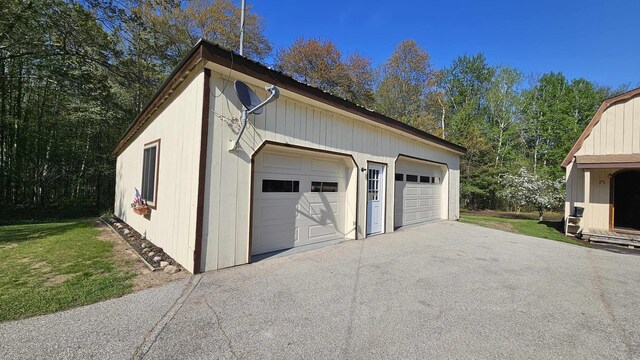 8764 Saunders Rd, Sterling, MI 48659