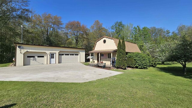 8764 Saunders Rd, Sterling, MI 48659