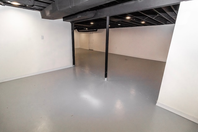 789 W Castle Rd, Fostoria, MI 48435 - finished basement featuring baseboards