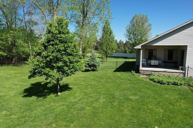 1820 Elk Ct, Owosso, MI 48867 - view of yard