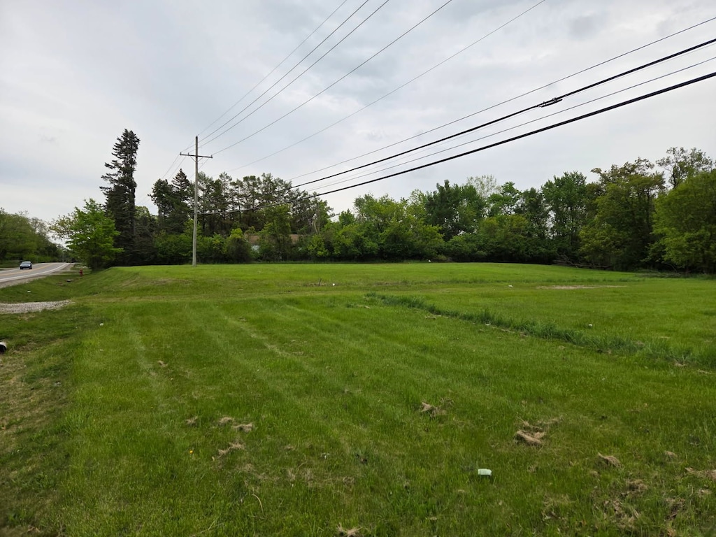 7585/7548 Pontiac Trl, West Bloomfield, MI 48323