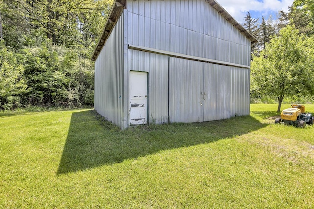 3749 Wellman Rd, Parma, MI 49269 - view of pole building featuring a lawn