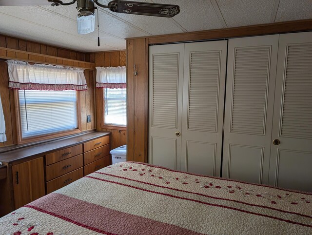 5268 S Arrowhead Trl, Baldwin, MI 49304 - bedroom with a closet