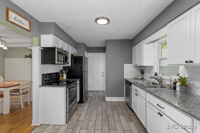 2200 Rosewood St, Jenison, MI 49428 - photo 7
