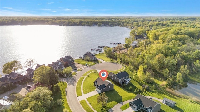 3582 Pratt Dr, Lapeer, MI 48446 - aerial perspective of suburban area featuring a large body of water and a forest