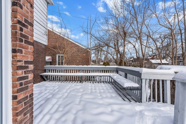 15748 Freeland St, Detroit, MI 48227 - view of snow covered deck