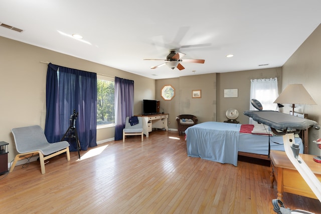 935 S Brys Dr, Grosse Pointe Woods, MI 48236 - bedroom with recessed lighting, light wood-style floors, a ceiling fan, and baseboards