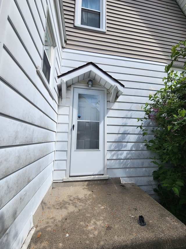 22045 Elmwood Ave, Eastpointe, MI 48021 - view of entrance to property