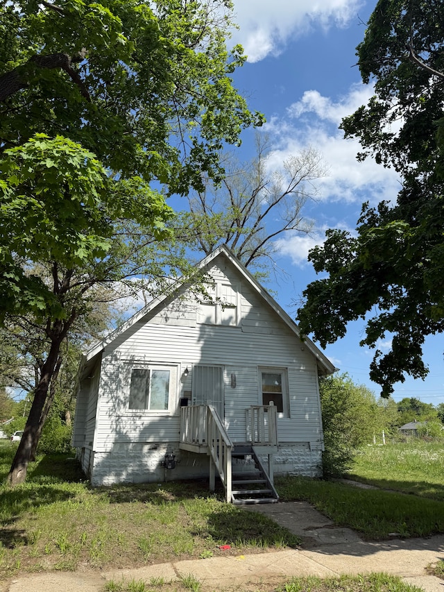 15904 Muirland St, Detroit, MI 48238 - view of bungalow