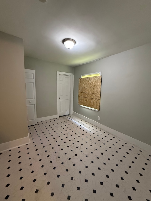 15904 Muirland St, Detroit, MI 48238 - spare room with baseboards