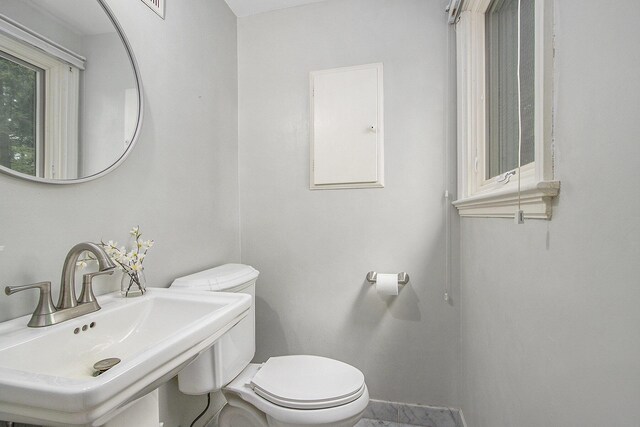 902 Edgemoor Ave, Kalamazoo, MI 49008 - photo 9
