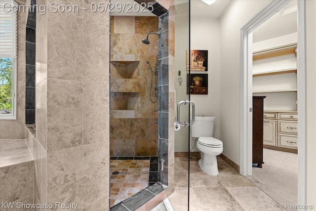 4563 Haverhill, Commerce Twp, MI 48382 - bathroom featuring a shower stall and toilet