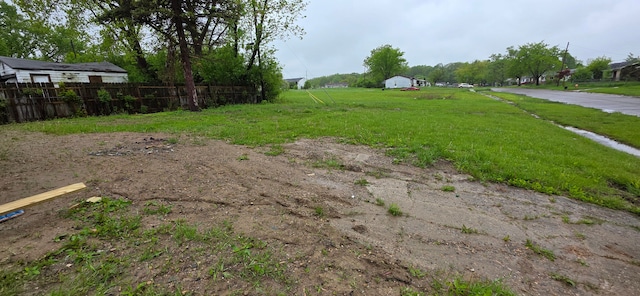 6241 Bermuda Ln, Mount Morris, MI 48458 - view of yard