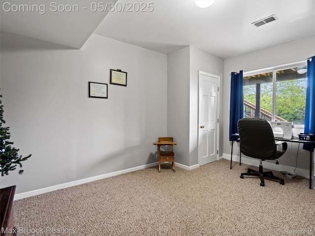 6102 Cherry Ridge Dr, Howell, MI 48855 - carpeted office space with baseboards