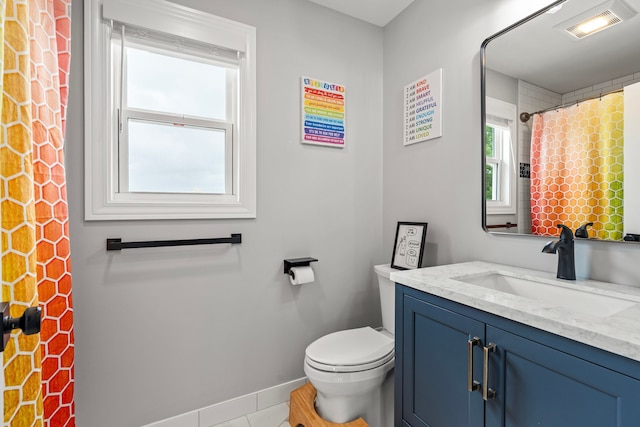 1600 Tuttle Rd, Mason, MI 48854 - full bath featuring toilet, baseboards, vanity, a shower with shower curtain, and tile patterned floors