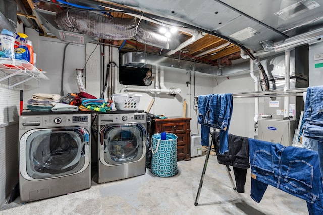 1600 Tuttle Rd, Mason, MI 48854 - laundry area with washer and dryer