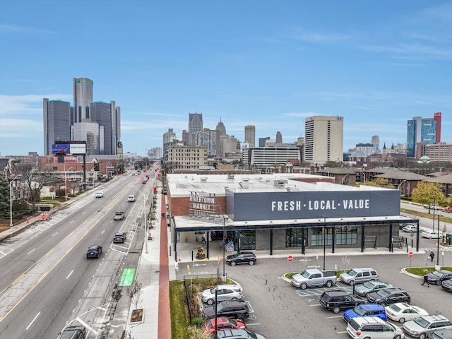 1300 E Lafayette St Unit 305, Detroit, MI 48207 - skyline view