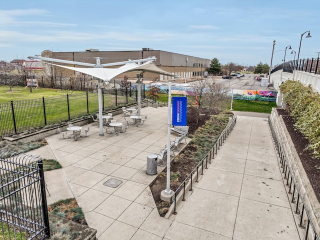 1300 E Lafayette St Unit 305, Detroit, MI 48207 - view of patio / terrace