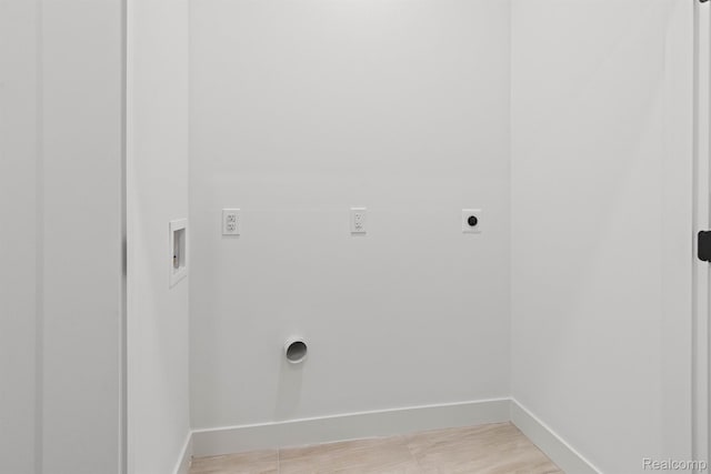 5222 Avery St Unit 6, Detroit, MI 48208 - washroom with electric dryer hookup, washer hookup, and baseboards