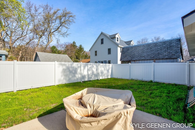 2245 Auburn Ave, Holland, MI 49424 - view of yard