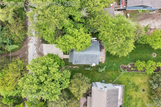 7457 Ore Lake Rd, Brighton, MI 48116 - drone / aerial view