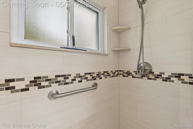 6605 Northview Dr, Clarkston, MI 48346 - bathroom view of a tile shower