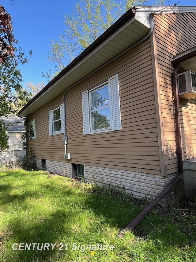 2222 Stone St, Saginaw, MI 48602 - view of side of property