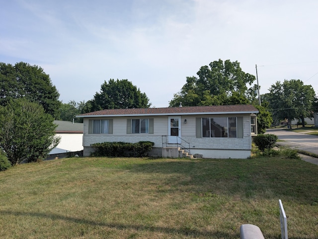 602 Fourth St, Ludington, MI 49431 - photo 2