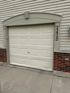 4412 Aster Blvd, Howell, MI 48843 - view of garage