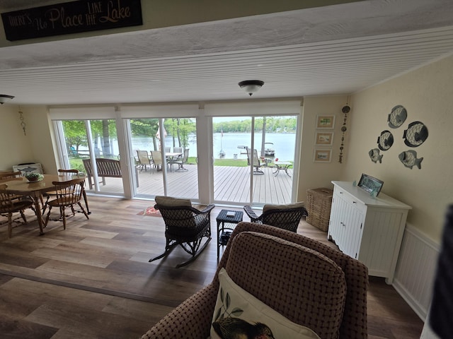 5022 N Ford Lake Rd, Fountain, MI 49410 - living room featuring a water view and wood finished floors