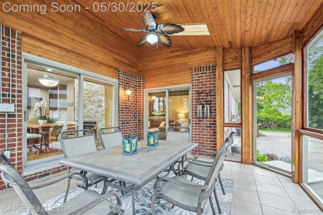 966 Mcdonald Dr, Northville, MI 48167 - sunroom featuring lofted ceiling and a skylight
