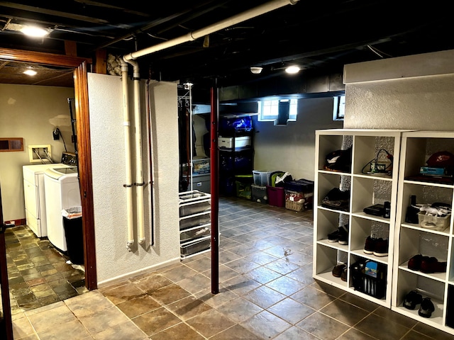 404 Pauline Blvd, Ann Arbor, MI 48103 - basement with washing machine and dryer