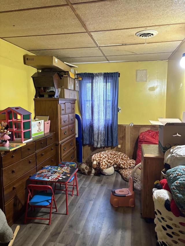 8000 Derry Rd, Vestaburg, MI 48891 - bedroom with wood finished floors and wainscoting