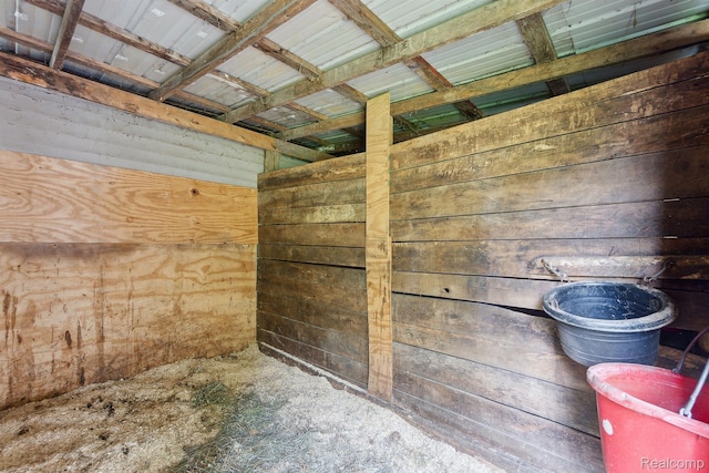 5160 N Milford Rd, Highland, MI 48356 - view of horse barn